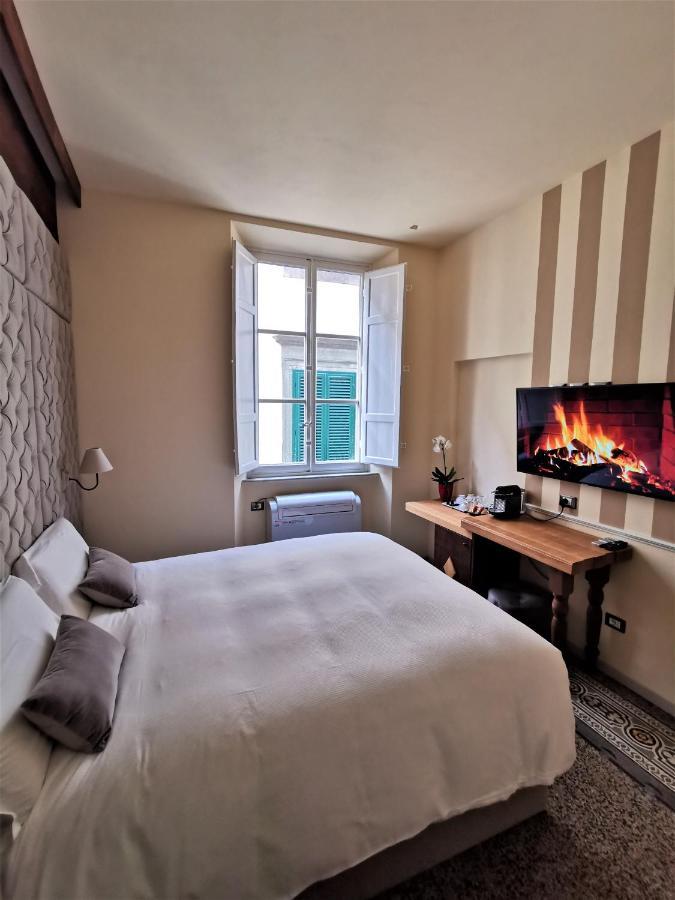 Chalet Lucca Bed & Breakfast 2*